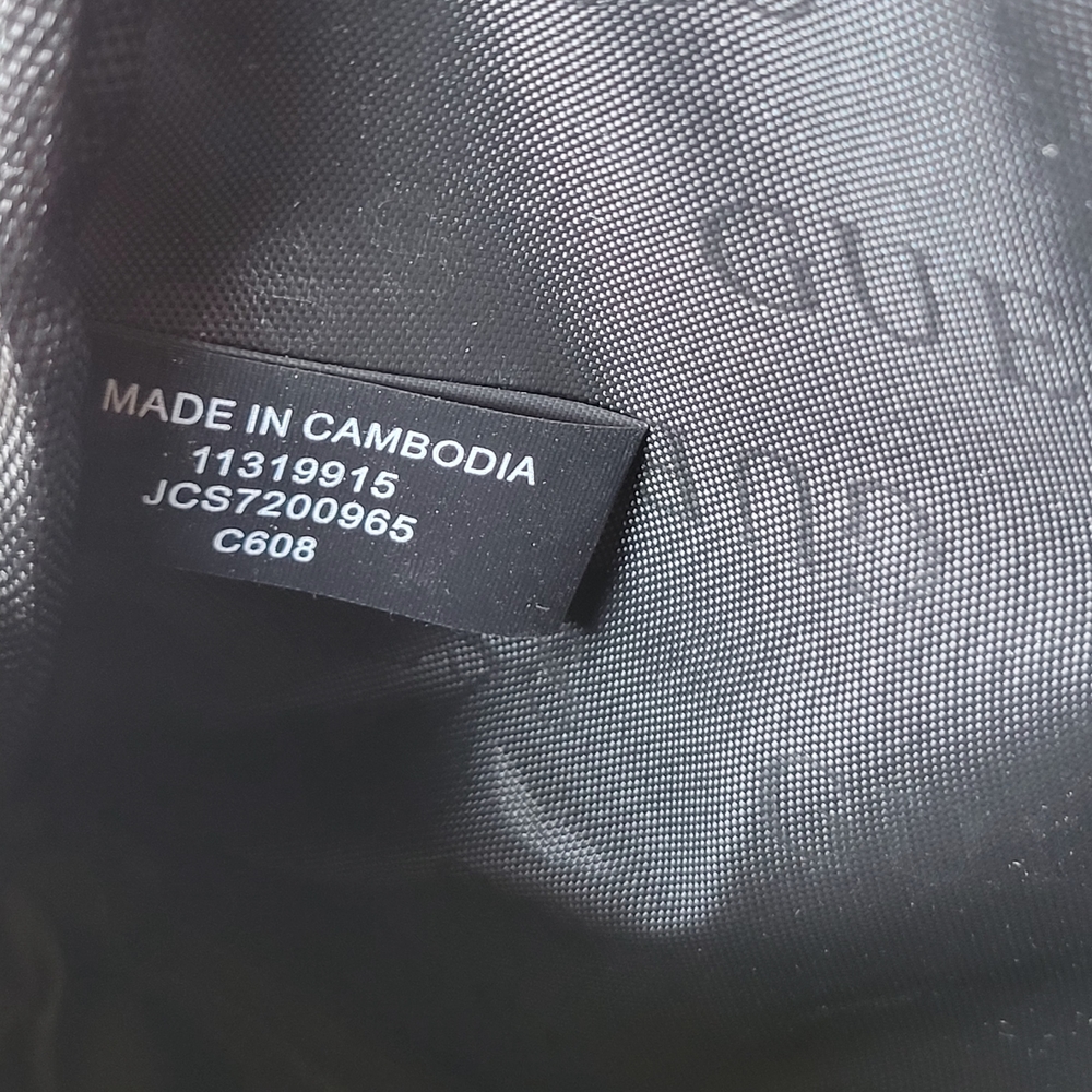Guess Faux Leather Monogram Black and Gray Travel Bag - Picture 12 of 12